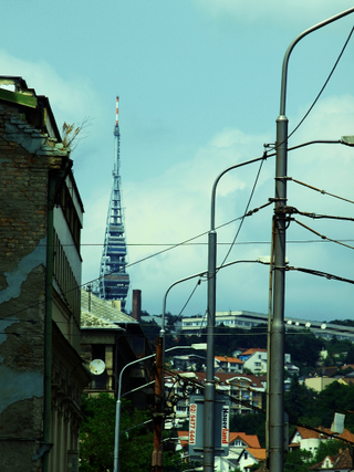 Illustration for article titled A Brief History of Buildings That Spin